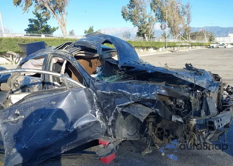 2009 Infiniti G37X z USA, uszkodzony, nr VIN JNKCV61F69M361693